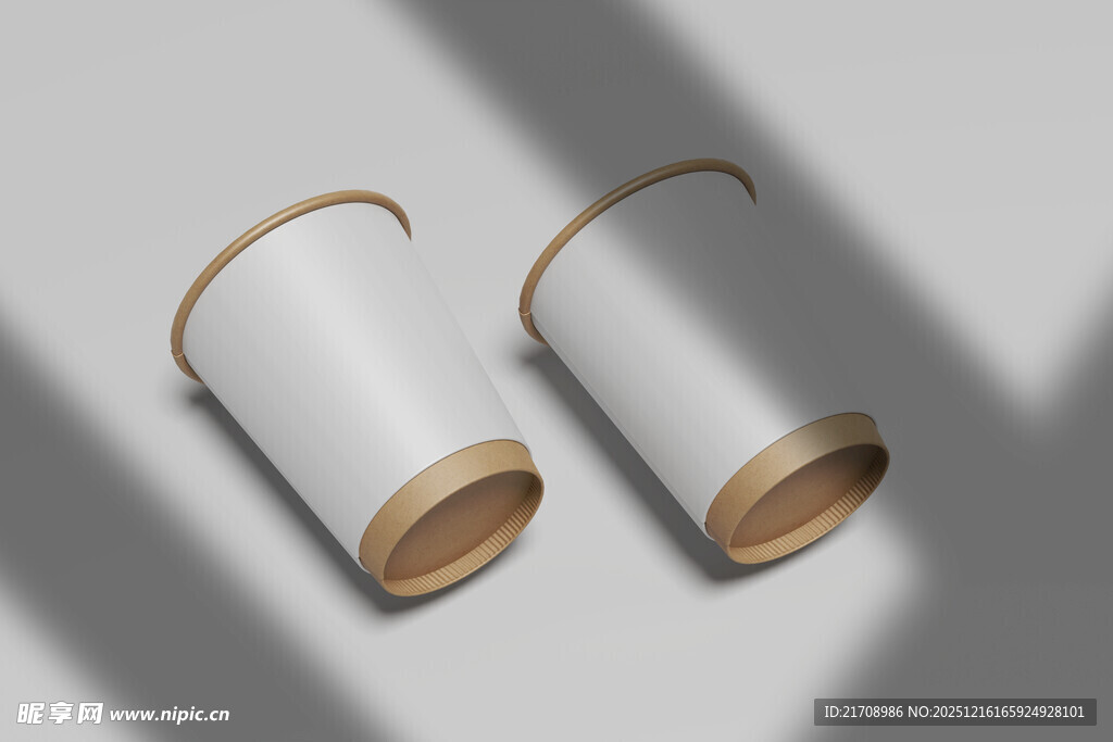 两卷白色胶带静物图