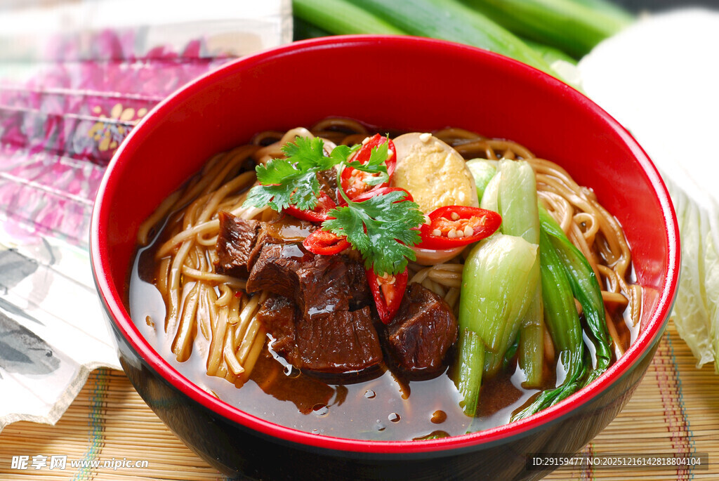 美味红烧牛肉面