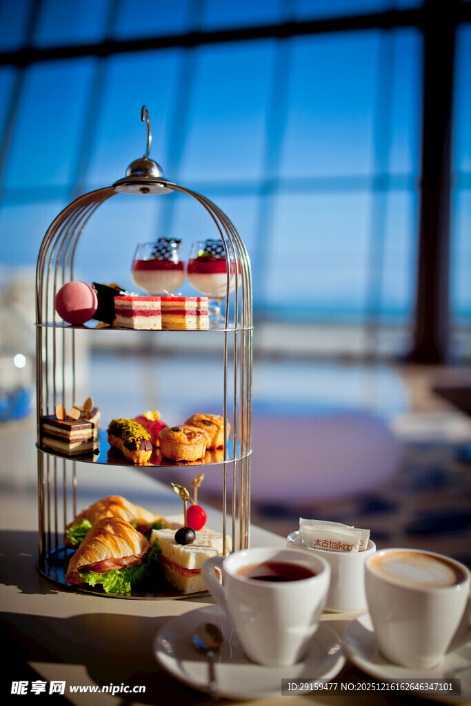 精致三层架下午茶点心