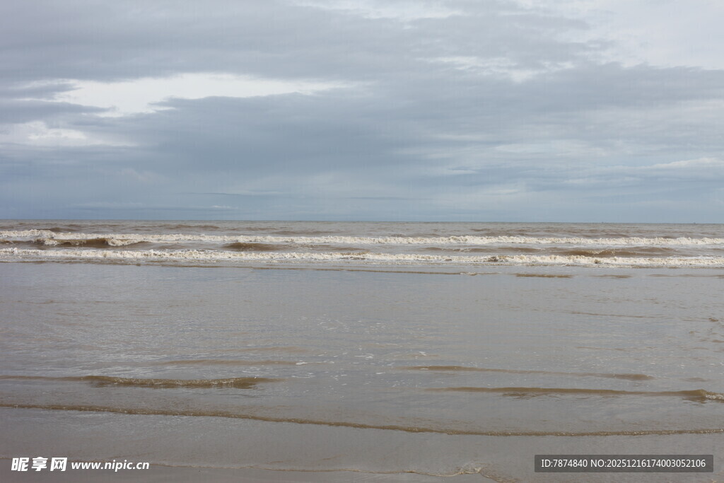 海边风景 海浪与天空