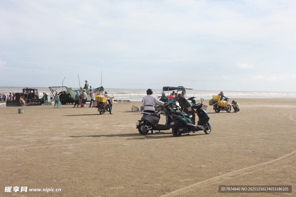 摩托车与人群活动