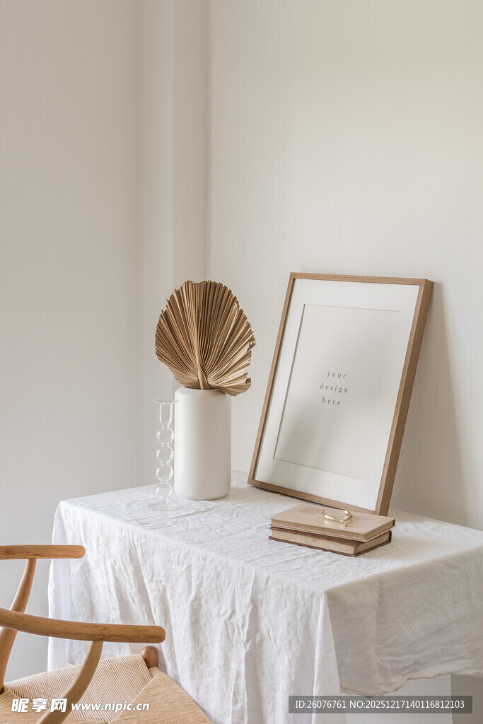 壁画相框海报样机图片