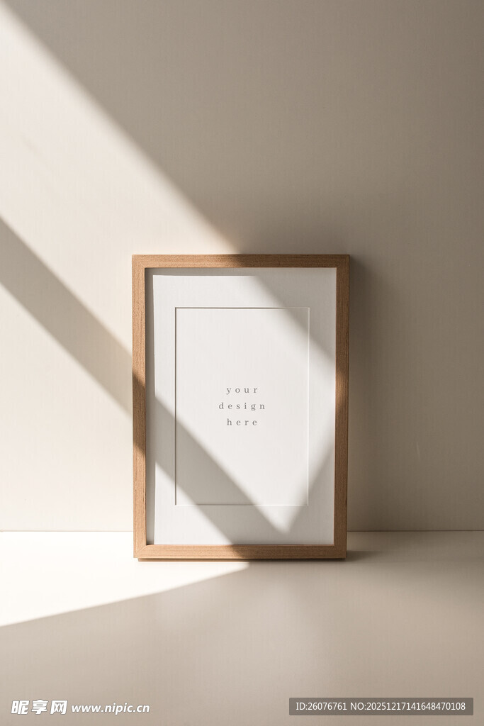 壁画相框海报样机图片