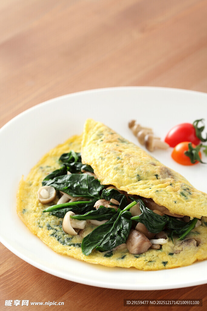 菠菜蘑菇煎蛋卷美食图