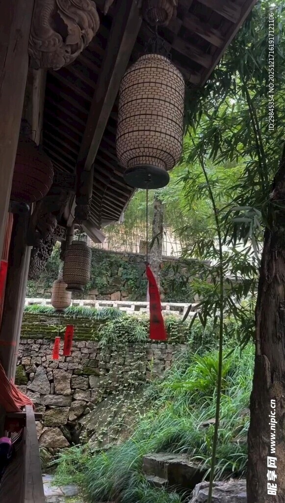 中式庭院风铃绿植景观