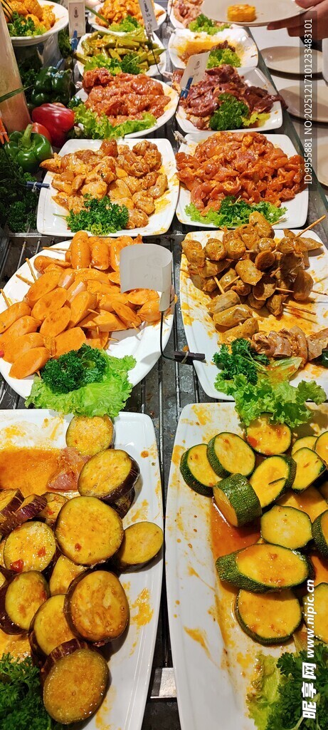 丰富多样自助美食盛宴