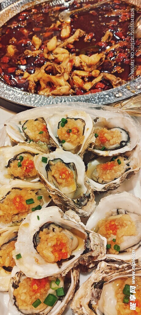 丰盛中式美食拼盘