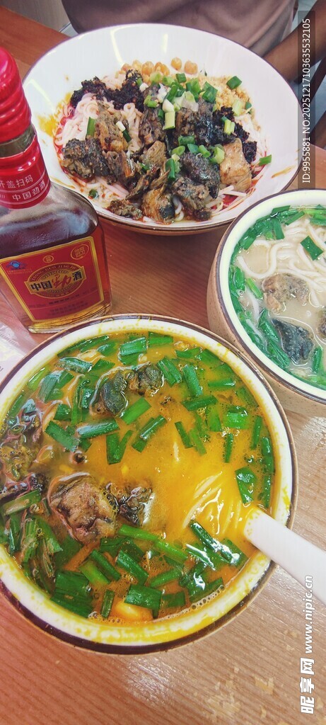 丰盛中式菜肴美食组合