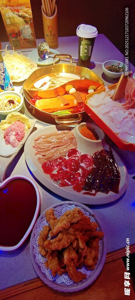 丰盛美味的多样烧烤美食