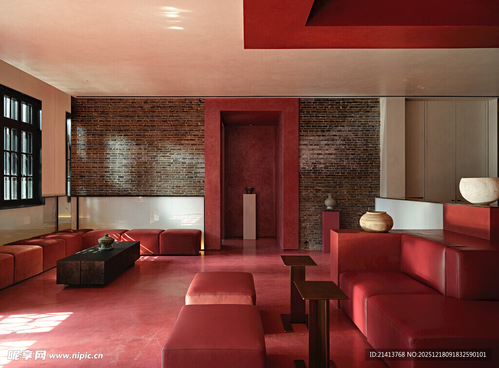 红色系现代风格室内空间