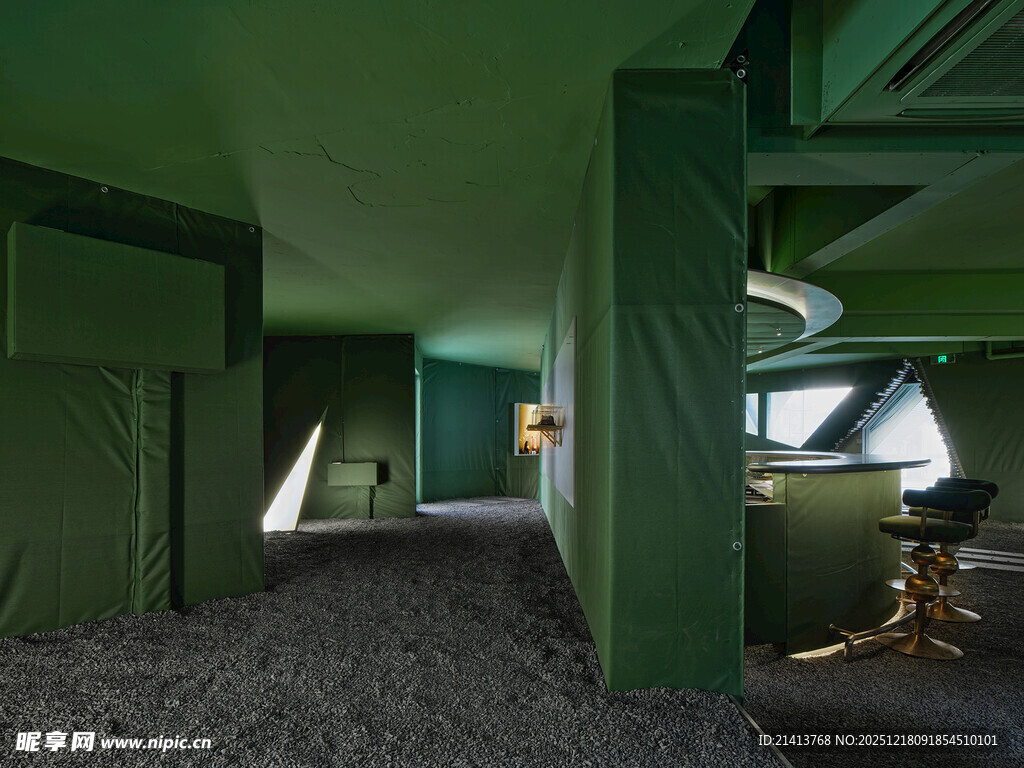 绿色工业风室内空间场景