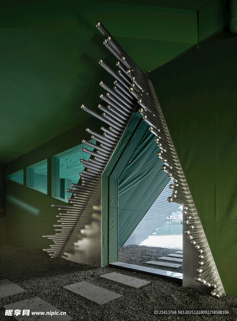 未来感建筑门洞设计