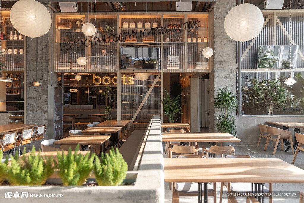 温馨木质风餐厅室内场景