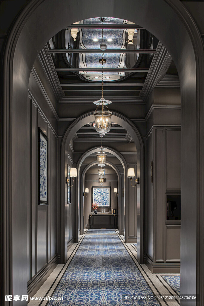 复古风格的优雅走廊空间