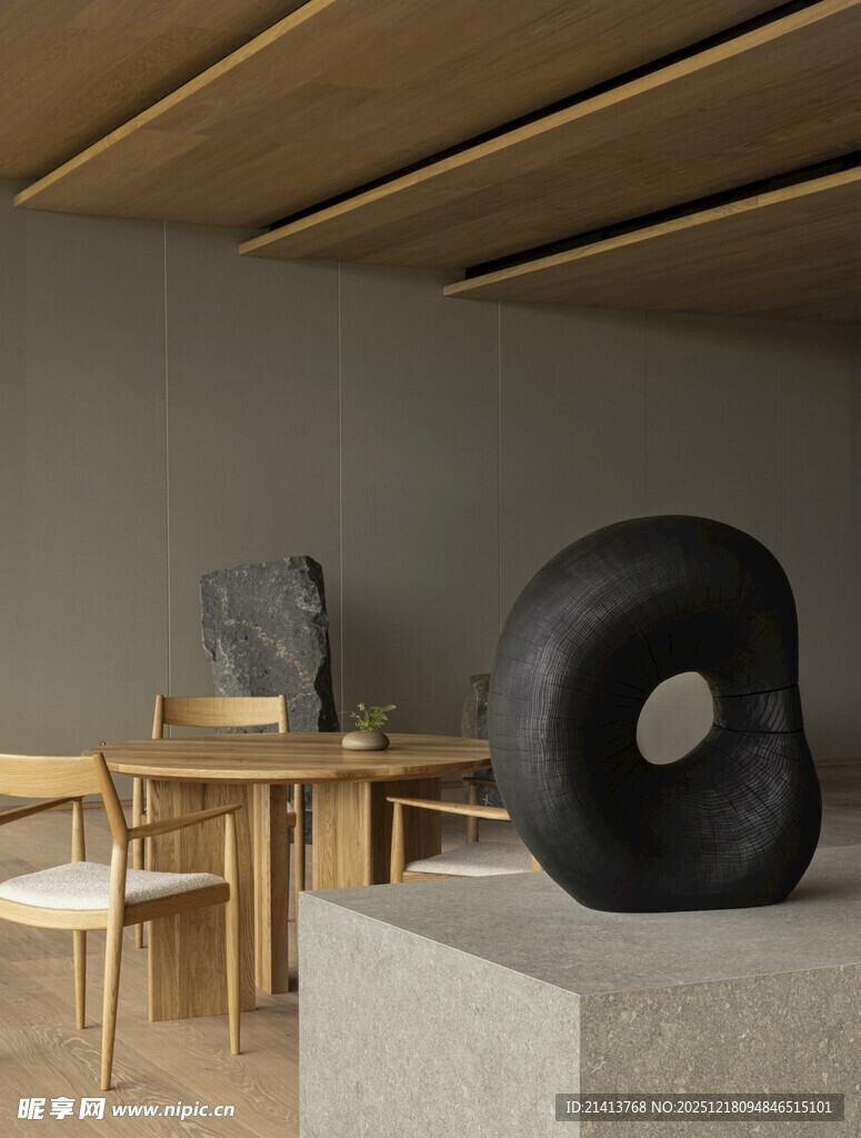 现代简约室内艺术雕塑摆件