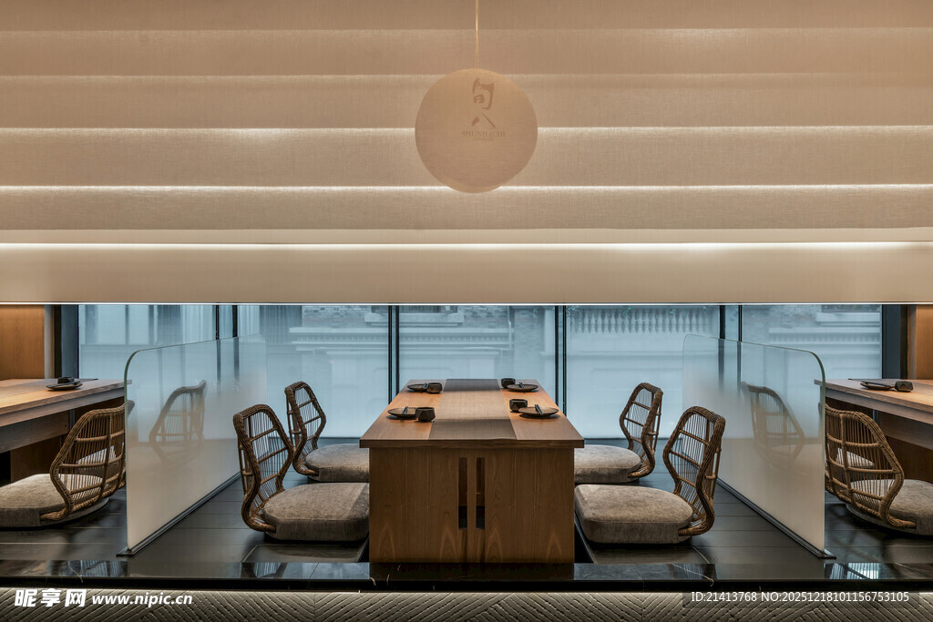 现代简约风格餐厅室内场景