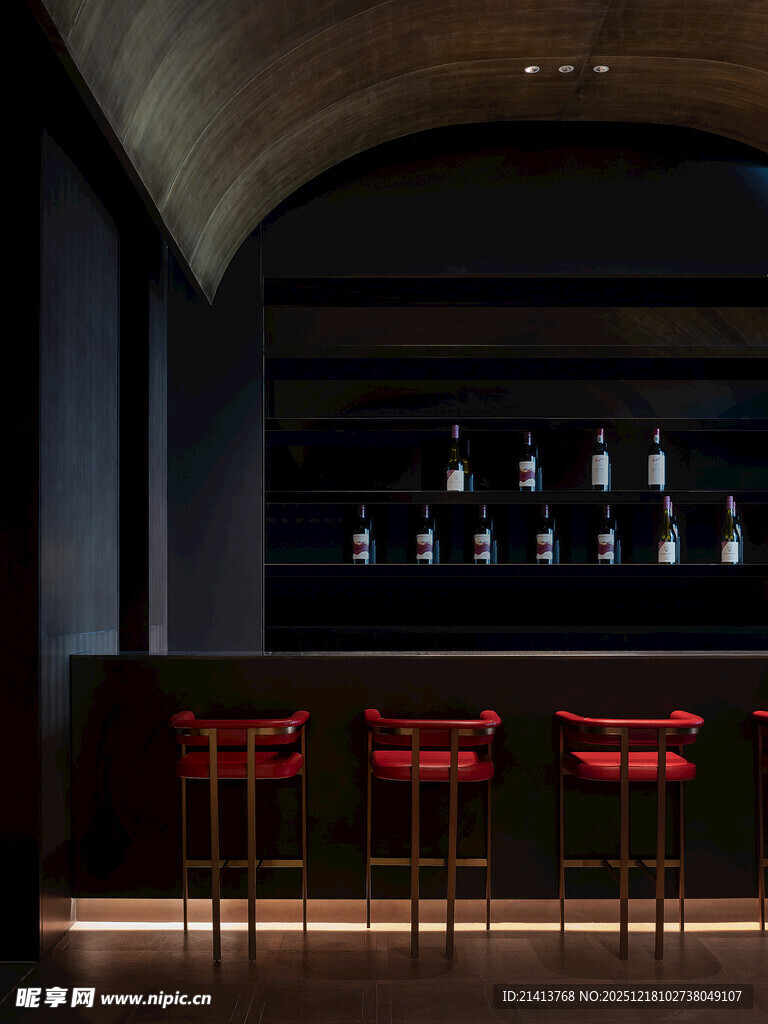 现代风格酒吧吧台设计