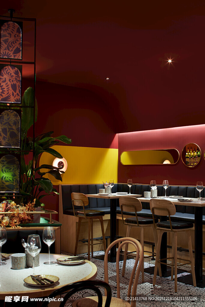 复古风餐厅内景布置