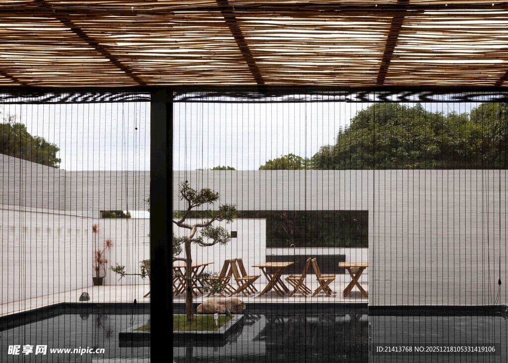 现代简约户外休闲空间