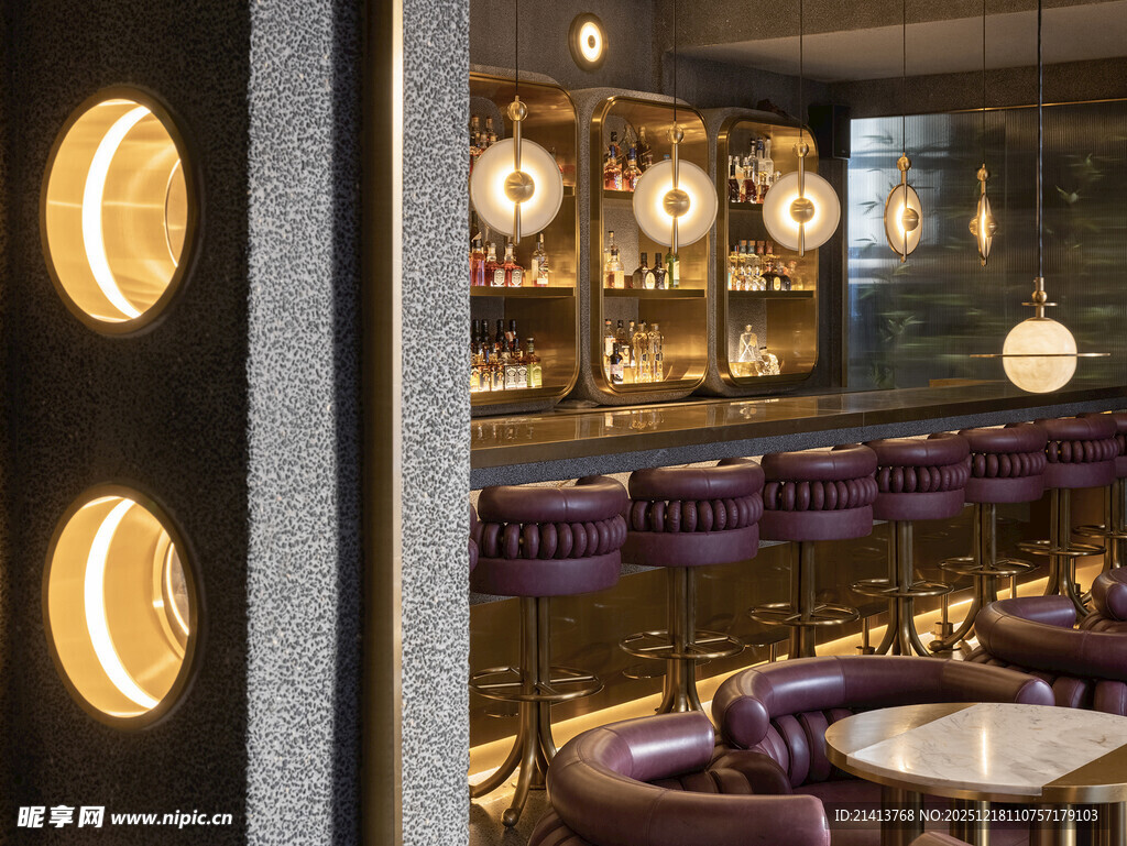 时尚酒吧内部优雅场景