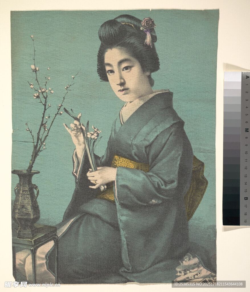 身着和服的日本古典女子