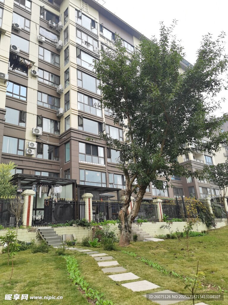 现代小区住宅楼景观