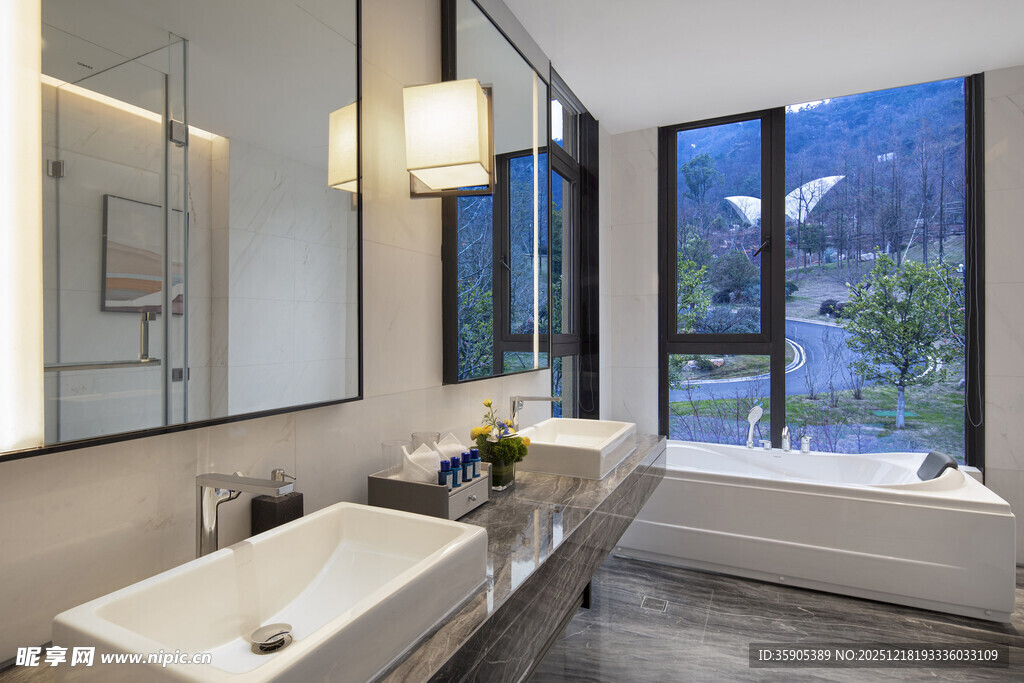 现代简约风豪华浴室景观