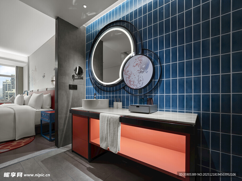 蓝调瓷砖浴室双洗手台