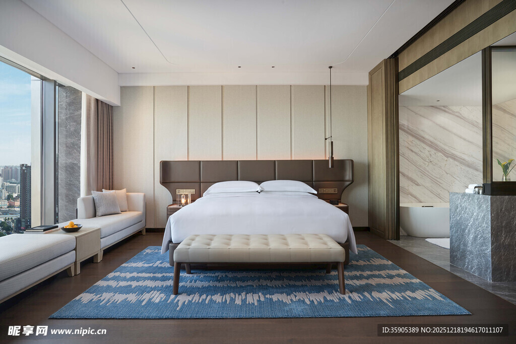 现代简约风格的舒适卧室