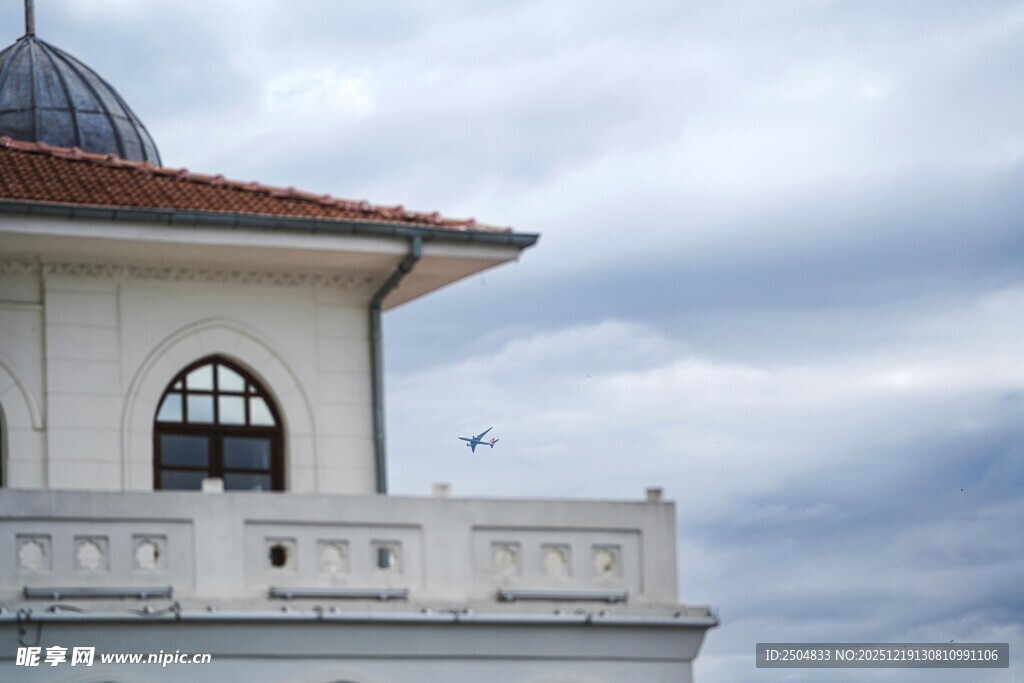欧式建筑屋顶局部特写