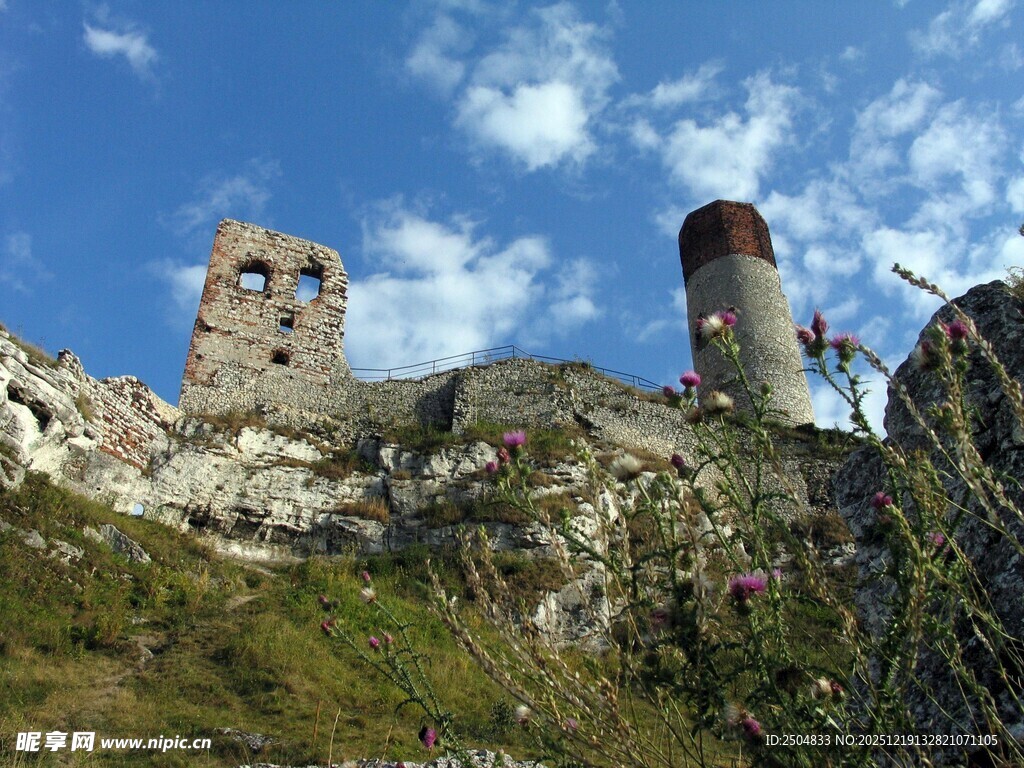 古老城堡遗迹 尽显沧桑