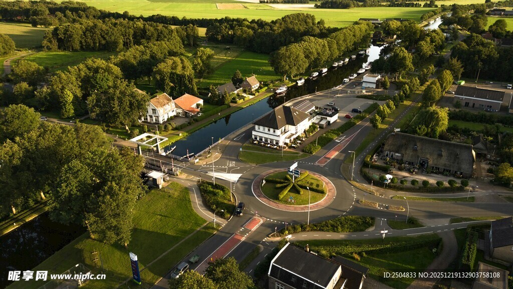 乡村小镇鸟瞰美景