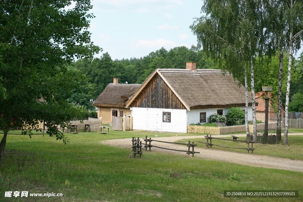 乡村小屋 静谧田园风光