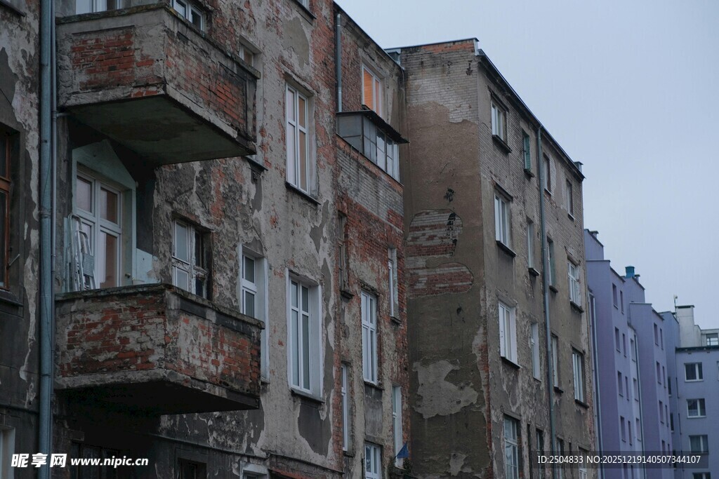 老 居民楼外观景象