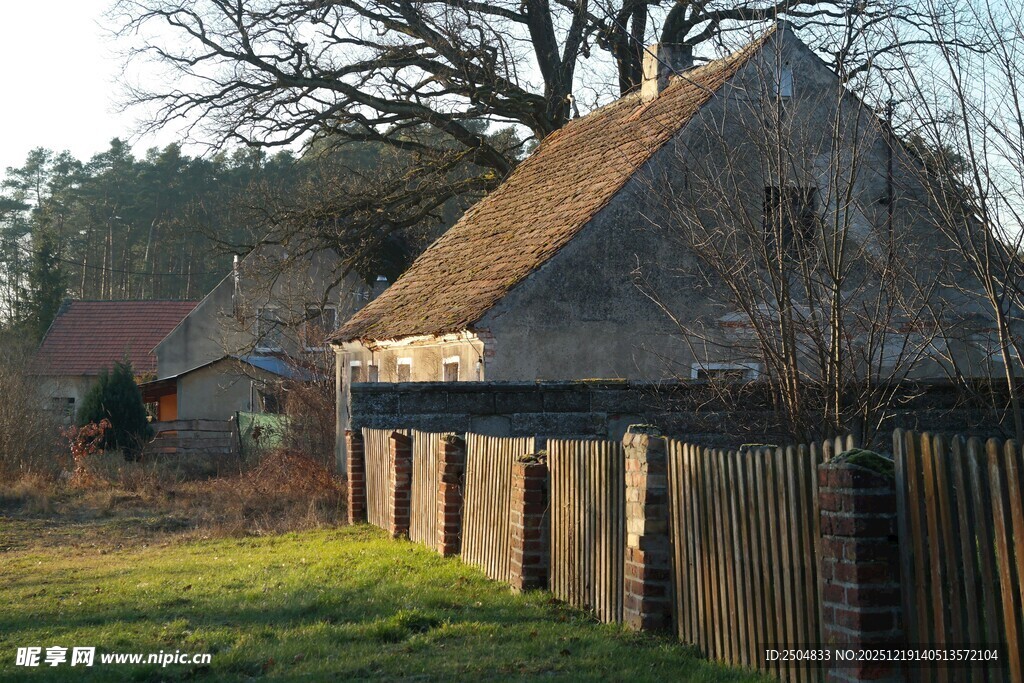 乡村小屋 静谧田园风光