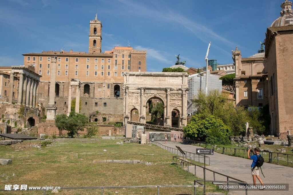 罗马古老遗址景观