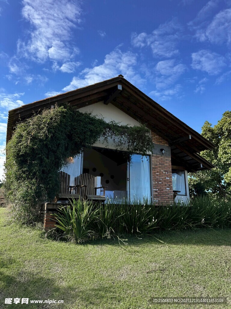 乡村小屋 静享自然之美