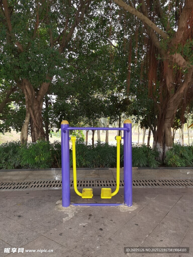 户外公园健身器材设施