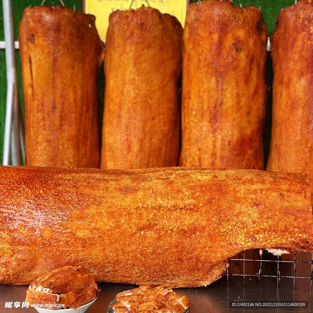 烤猪  陆川猪 脆皮烤脆猪