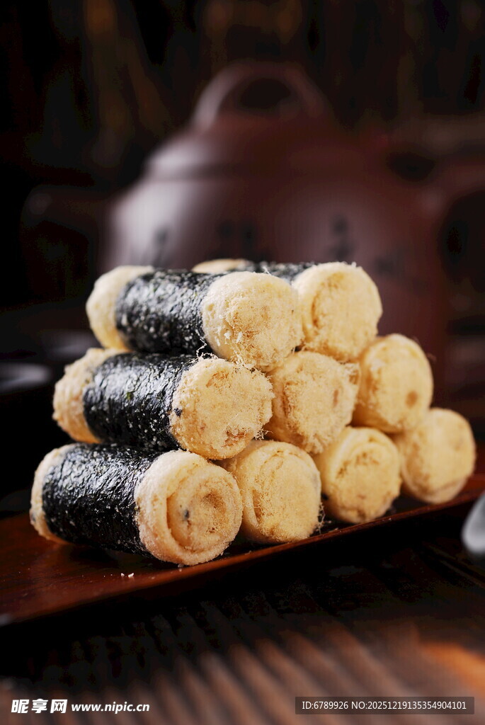 美味澳门风味紫菜蛋卷