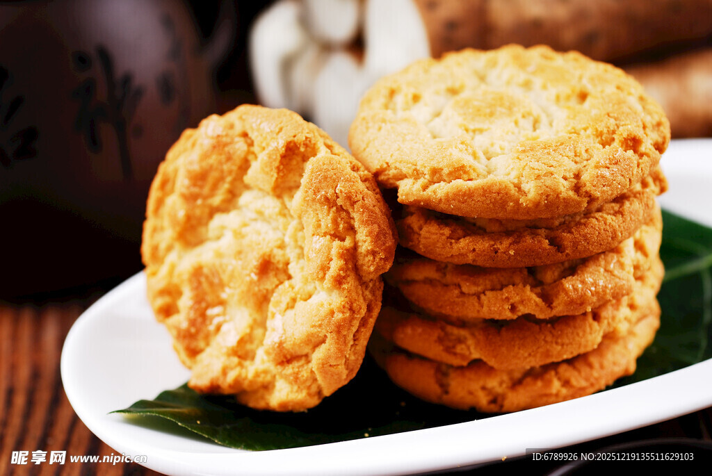 美味酥脆桃酥饼