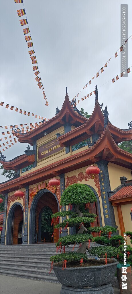 越南下龙湾中式古建筑庙宇景观