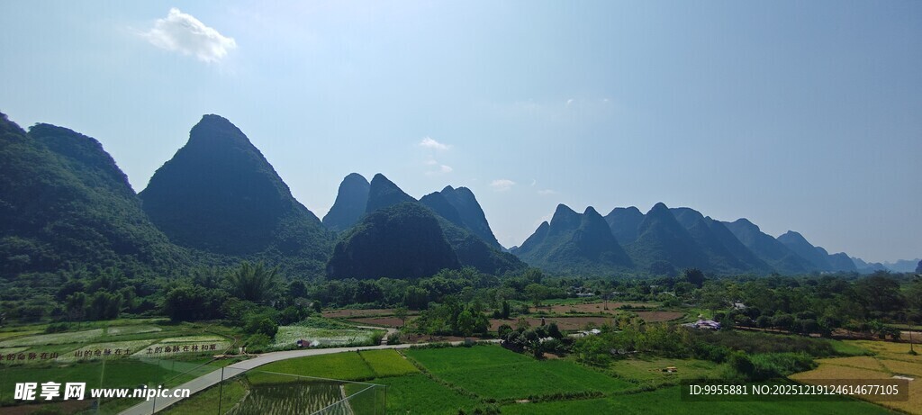 广西桂林阳秀丽山水田园风光美景