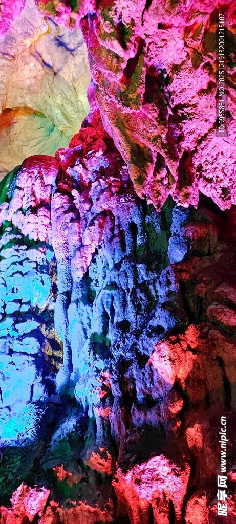 湖北恩施梦幻多彩的花卉景观