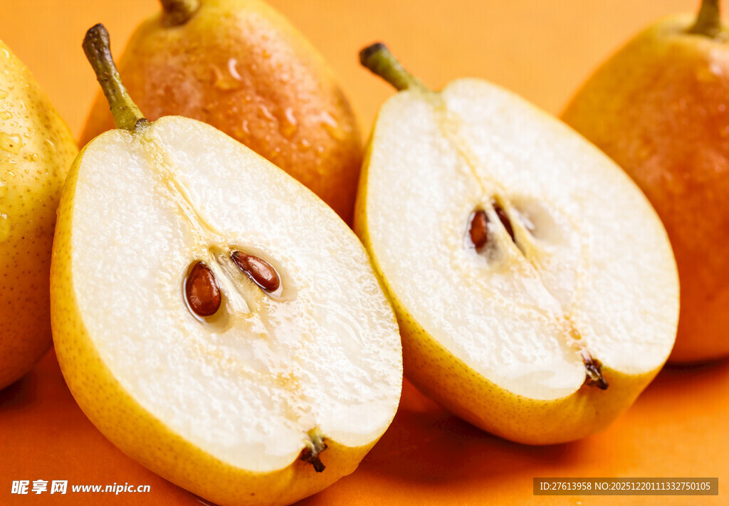 切开的红香酥梨