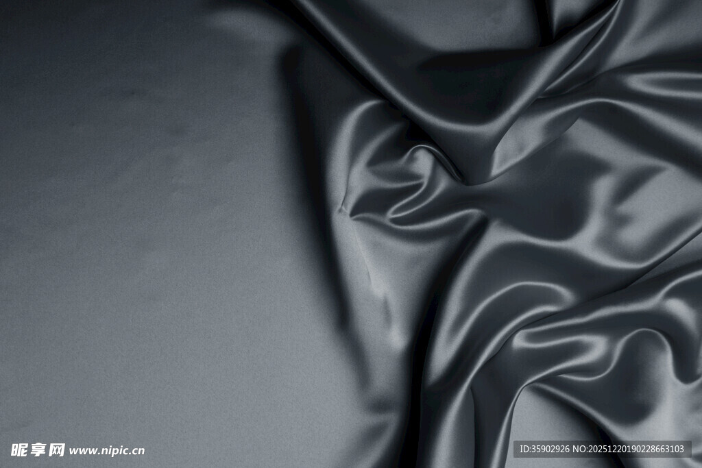 黑色丝绸布料纹理特写