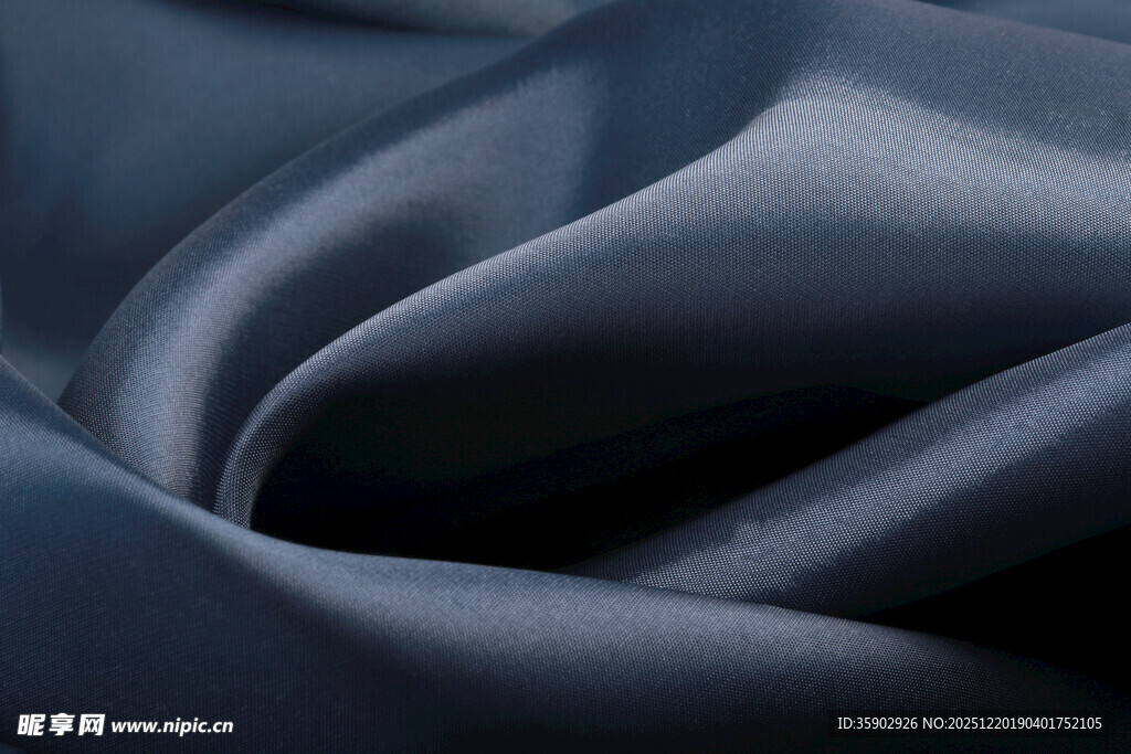深蓝色丝绸面料纹理特写