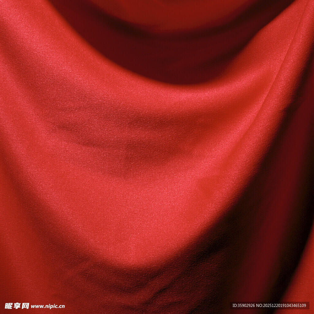红色褶皱布料纹理特写