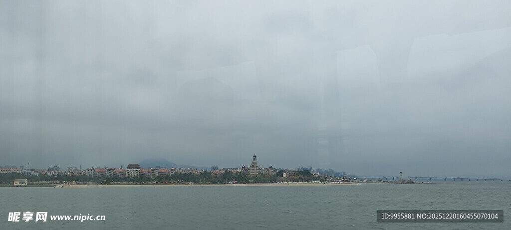 福建厦门海上岛屿远景