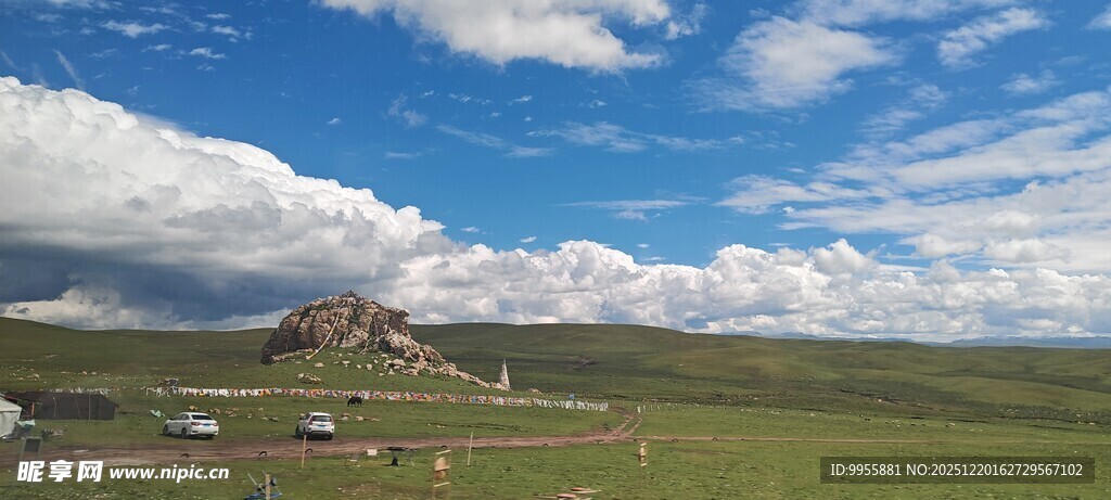 甘肃青海环线草原蓝天美景